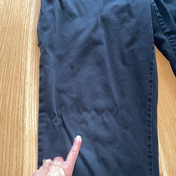 Levi’s Dockers Black Work Pants Khakis Chinos 34x32 Pleated Side Zipper Pocket - Picture 4 of 10